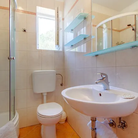 Holiday home House Dorita Miholascica